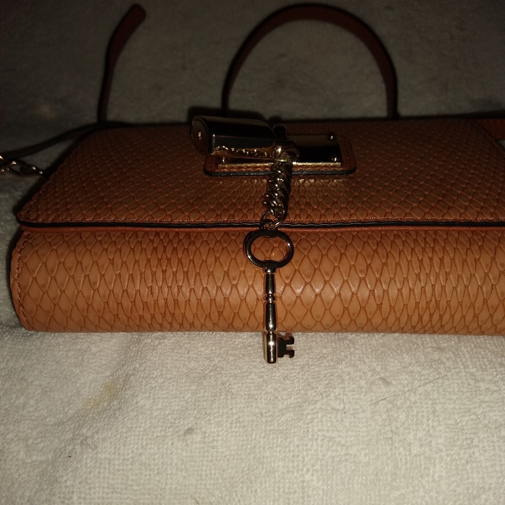 Aldo crossbody bag/wallet design. - Picture 3 of 7